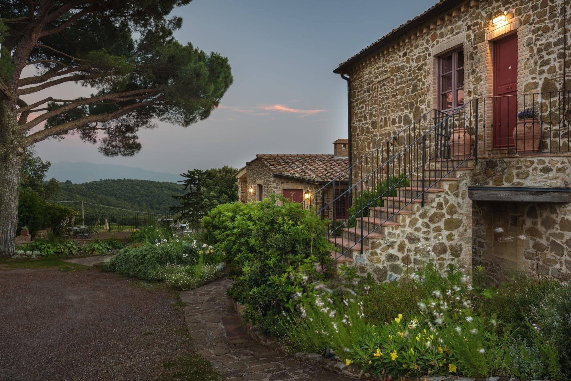 Le Ragnaie Villa Montalcino Exterior photo